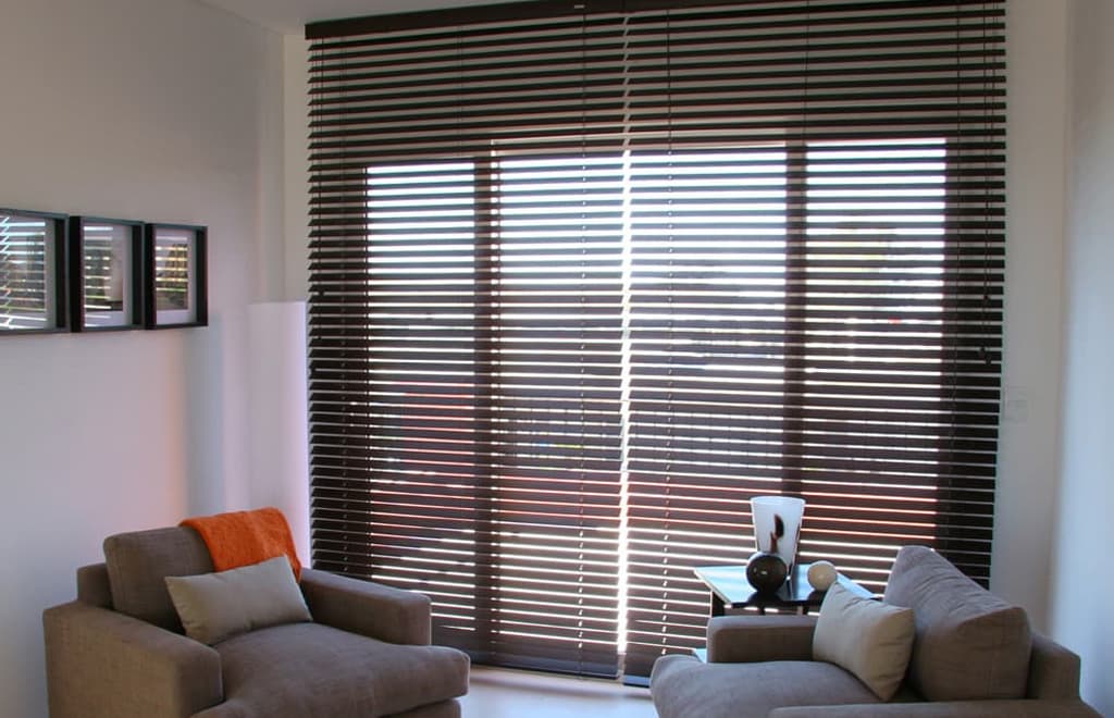 Persianas venecianas de madera