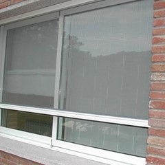 Instala mosquiteras a medida en tus puertas y ventanas